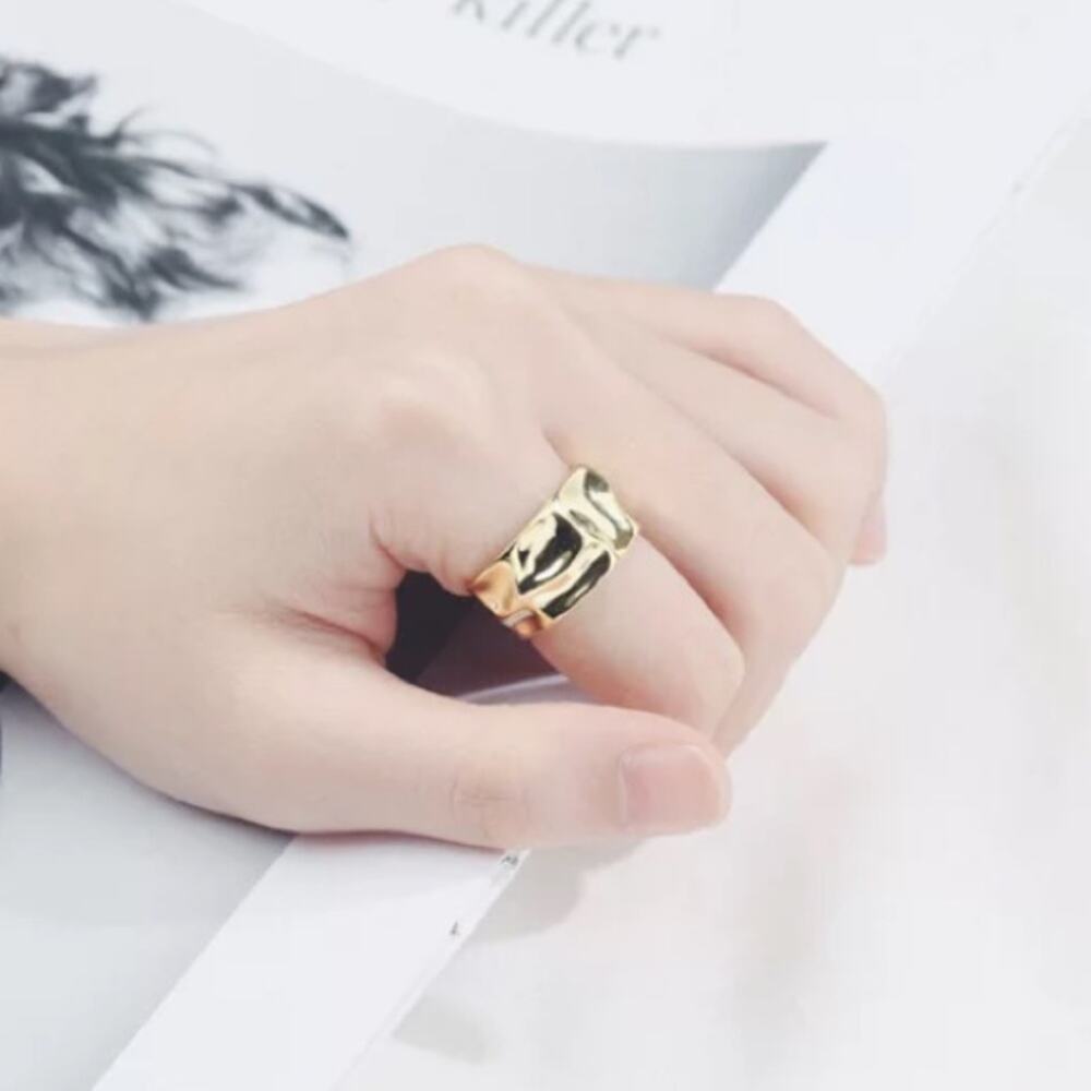 18K GOLD PLATED IRREGULAR RESIZABLE WIDE BAND RING RING - Picture 3 of 4
